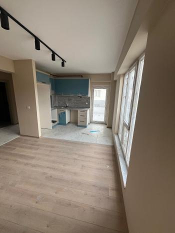 ÜNİVERSİTE BÖLGEİNDE SATILIK 1+1 DAİRE