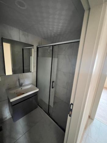 ÜNİVERSİTE BÖLGEİNDE SATILIK 1+1 DAİRE