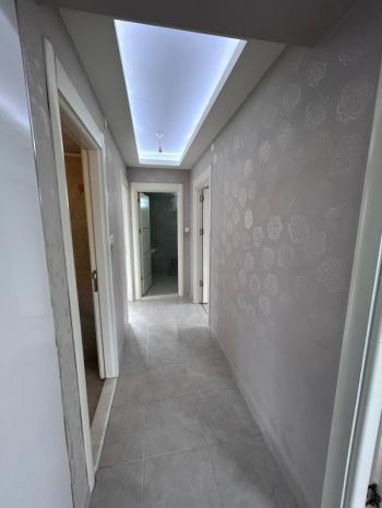 AFYON ÜÇOK EMLAKTAN VEYSEL KARANİ MAH 2+1 100M² TEMİZ BAKIMLI  KİRALIK DAİRE 