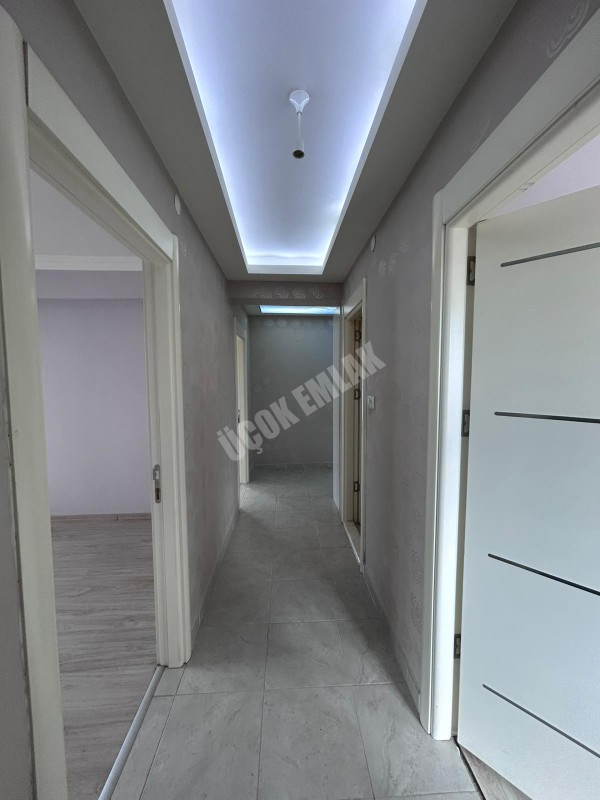 AFYON ÜÇOK EMLAKTAN VEYSEL KARANİ MAH 2+1 100M² TEMİZ BAKIMLI  KİRALIK DAİRE 