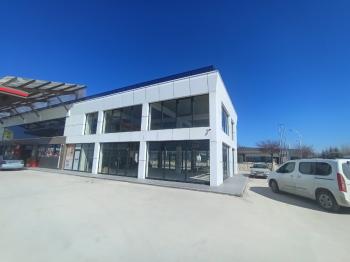 Güvenay - Çorum Çepni Mah. Ankara Yolu Terminal Yanı Kiralık Dükkan Mağaza 