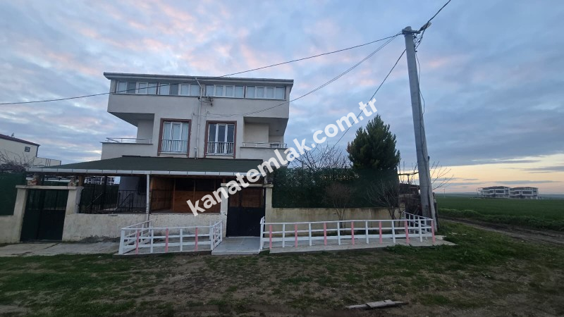 Marmara Ereğlisi Satılık 4+1 Villa | 161 m² Köşe Parsel, Park Manzaralı