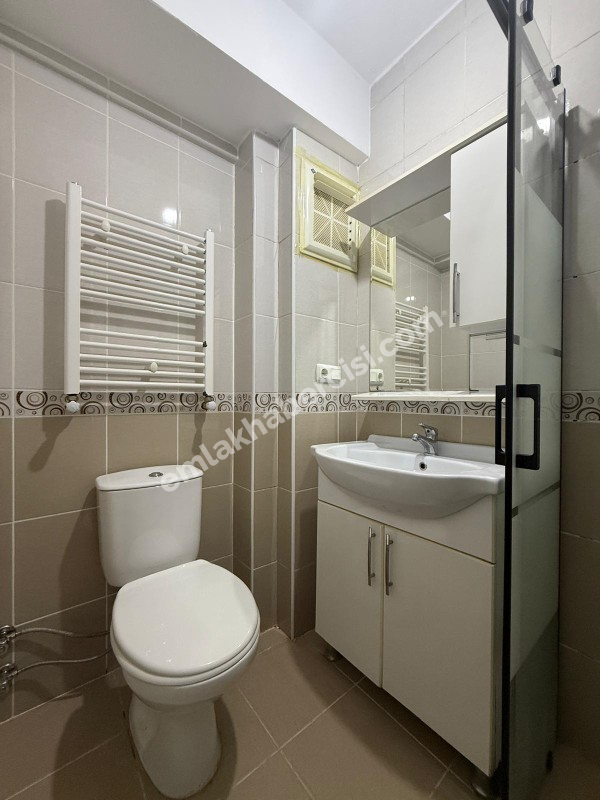 MUDANYA HALİTPAŞA 'da SİTEİÇİ KAT MÜLKİYETLİ SATILIK  2+1 DAİRE