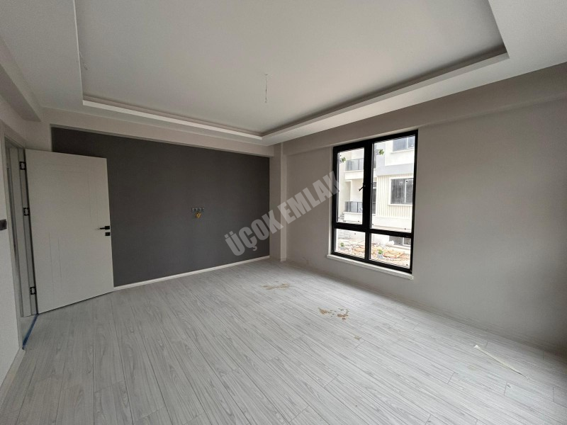 AFYON ÜÇOK EMLAKTAN ALİ İHSANPAŞA MAH TEMELDEN SATILIK LÜKS DAİRELER