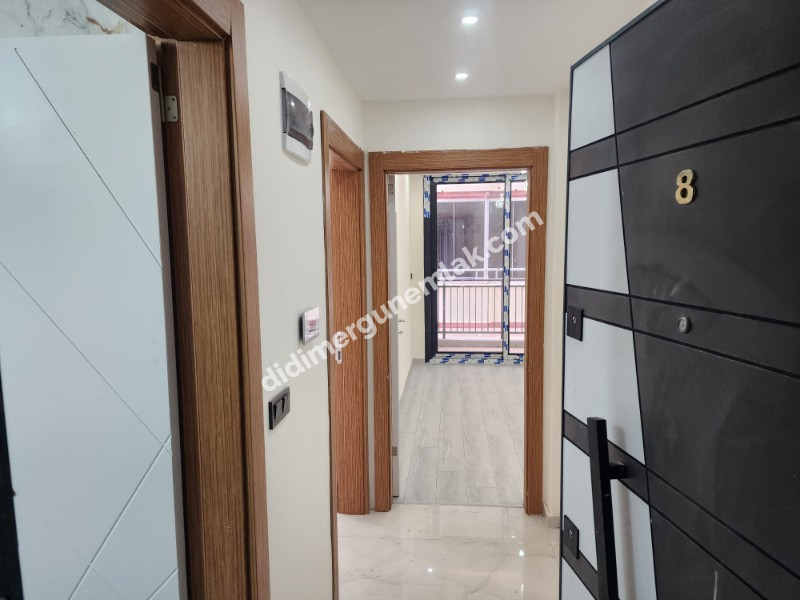 DİDİM EFELER MAHALLESİ' NDE STADYUM BÖLGESİNDE DENİZE YÜRÜME MESAFESİNDE SATILIK 1+1 DAİRE 