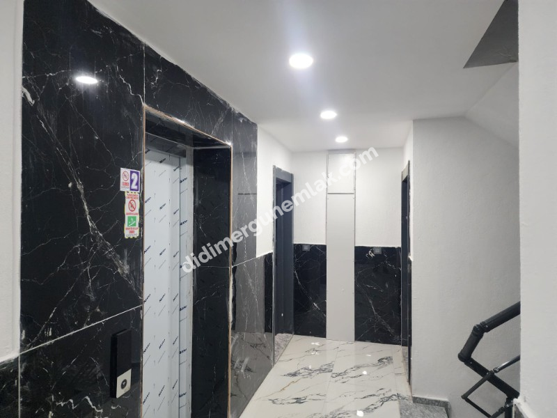 DİDİM EFELER MAHALLESİ' NDE STADYUM BÖLGESİNDE DENİZE YÜRÜME MESAFESİNDE SATILIK 1+1 DAİRE 