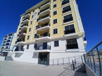 Güvenay - Çorum Üçtutlar Mah. Muratevler Mevkii Satılık 4+1 Lüks Daire