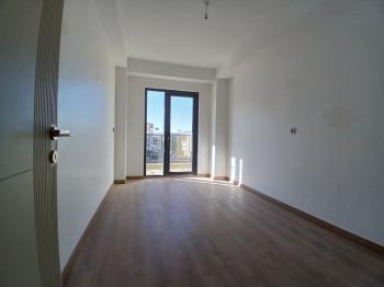 Güvenay - Çorum Üçtutlar Mah. Muratevler Mevkii Satılık 4+1 Lüks Daire