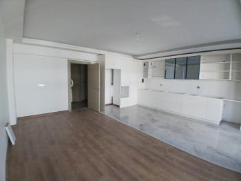 Güvenay - Çorum Üçtutlar Mah. Muratevler Mevkii Satılık 4+1 Lüks Daire