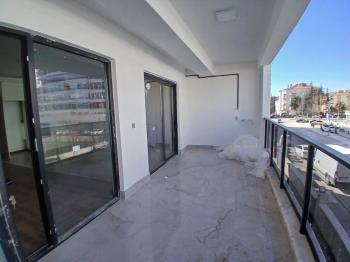 Güvenay - Çorum Üçtutlar Mah. Muratevler Mevkii Satılık 4+1 Lüks Daire