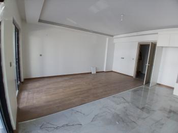 Güvenay - Çorum Üçtutlar Mah. Muratevler Mevkii Satılık 4+1 Lüks Daire