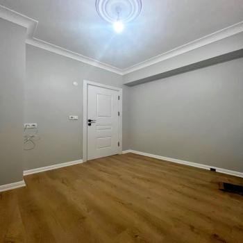 1+1 TAPU MASRAFSIZ KELEPİR BAHÇE KAT