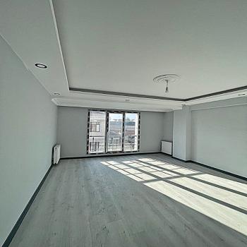 ÖRNEK MAHALLESİNDE SIFIR 2+1 