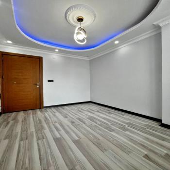 CADDE ÜZERİ 2+1 LÜX DAİRE 