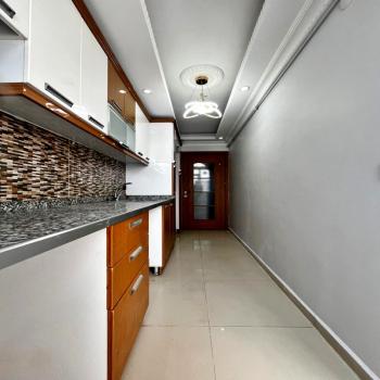 CADDE ÜZERİ 2+1 LÜX DAİRE 