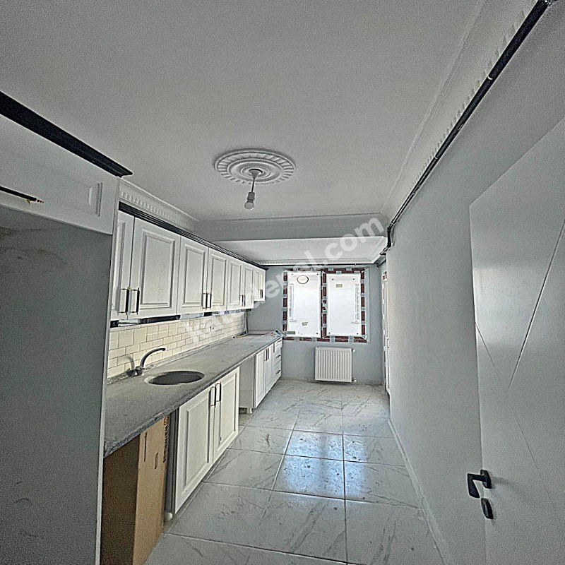 ÖRNEK MAHALLESİNDE SIFIR 2+1 