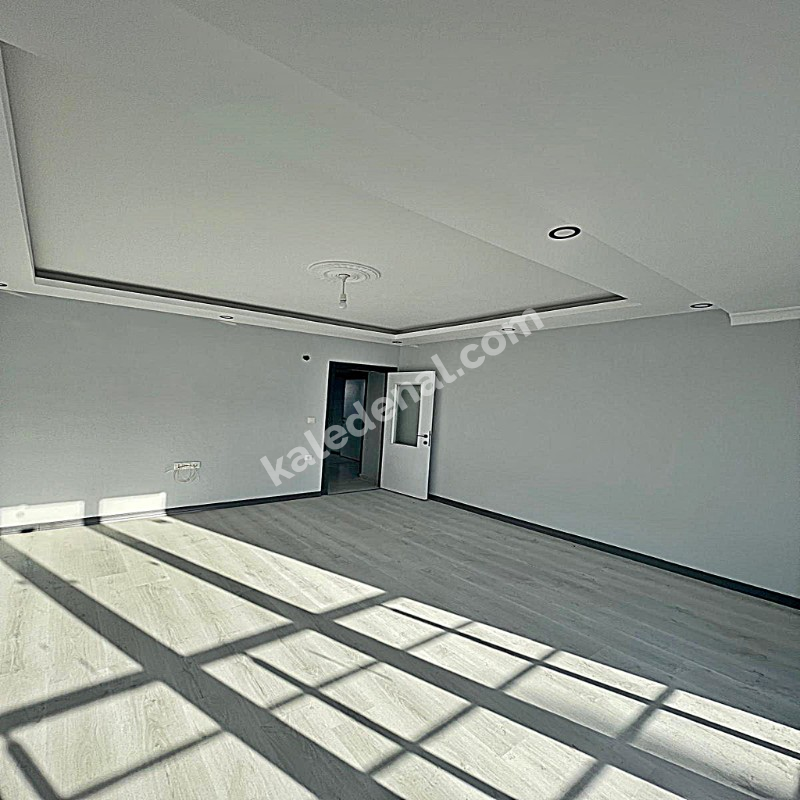 ÖRNEK MAHALLESİNDE SIFIR 2+1 