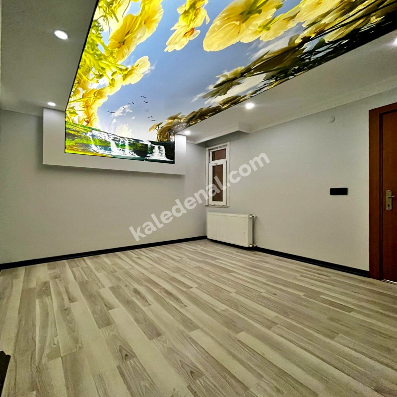 CADDE ÜZERİ 2+1 LÜX DAİRE 