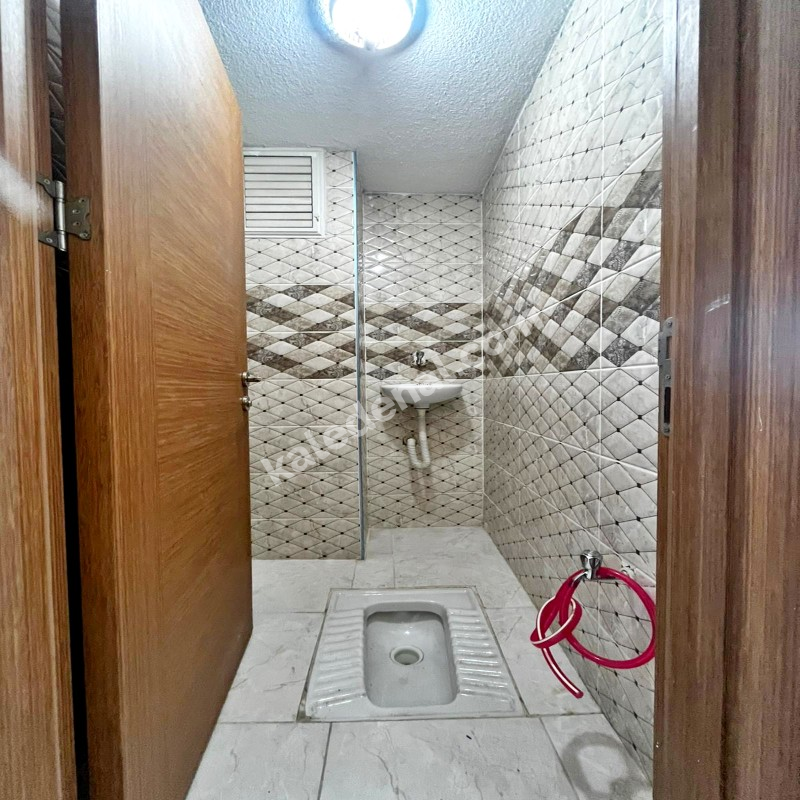 CADDE ÜZERİ 2+1 LÜX DAİRE 