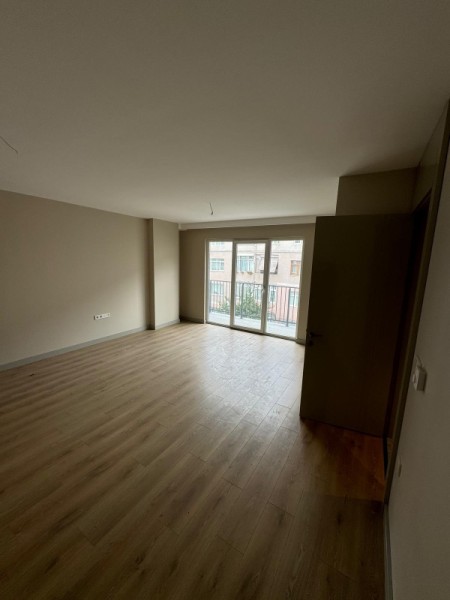 Akşemsettin Mahallesi Siris Yapı Sitesi Net 93 M2 Lüks Sıfır Satılık Daire
