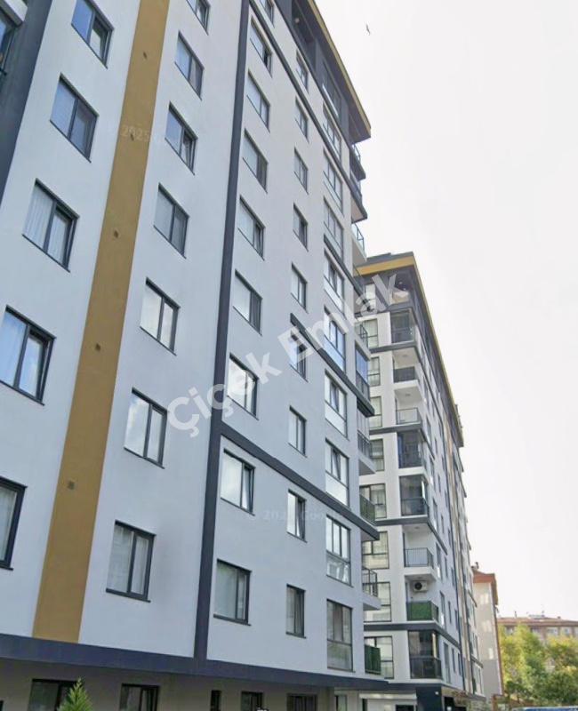 Akşemsettin Mahallesi Siris Yapı Sitesi Net 93 M2 Lüks Sıfır Satılık Daire