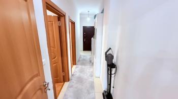 ÇAMLIK' TA HAVUZLU SİTE İÇERİSİNDE MÜSTAKİL GİRİŞLİ EŞYALI GENİŞ 3+1 SATILIK DAİRE