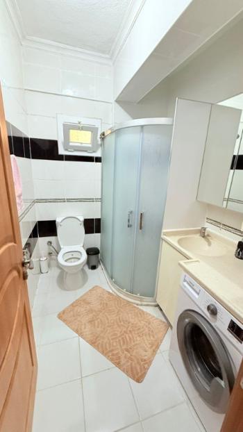 ÇAMLIK' TA HAVUZLU SİTE İÇERİSİNDE MÜSTAKİL GİRİŞLİ EŞYALI GENİŞ 3+1 SATILIK DAİRE