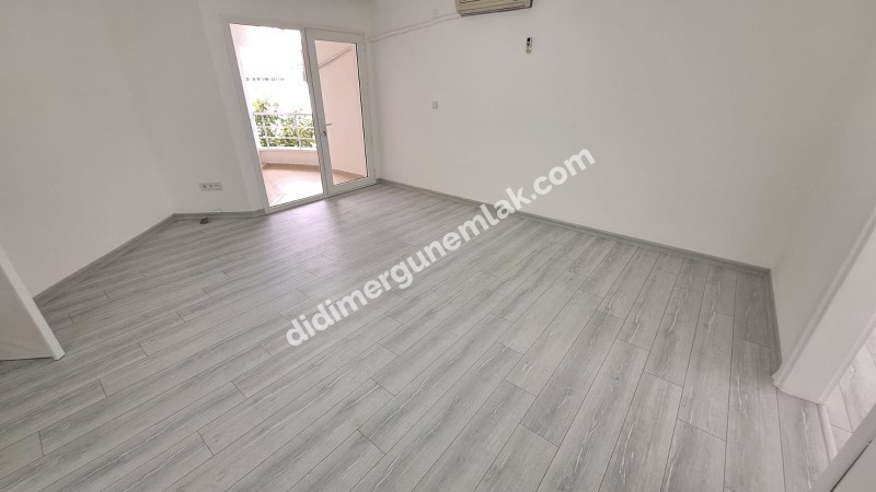  DİDİM EFELER MAHALLESİ HAVUZLU SİTE İÇERİSİNDE SATILIK 2+1 AÇIK MUTFAKLI DAİRE 