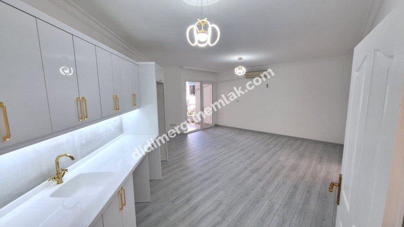  DİDİM EFELER MAHALLESİ HAVUZLU SİTE İÇERİSİNDE SATILIK 2+1 AÇIK MUTFAKLI DAİRE 