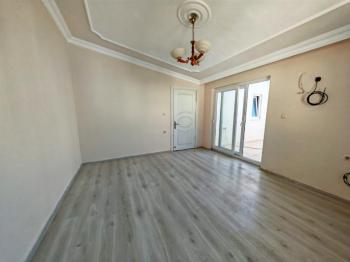 Didim Merkezde Kiralık 3+1 Ayrı Mutfaklı Daire