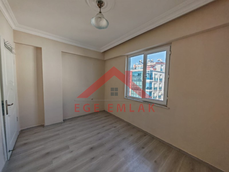 Didim Merkezde Kiralık 3+1 Ayrı Mutfaklı Daire