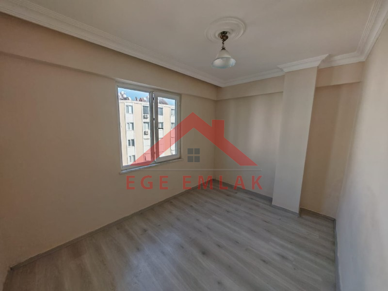 Didim Merkezde Kiralık 3+1 Ayrı Mutfaklı Daire