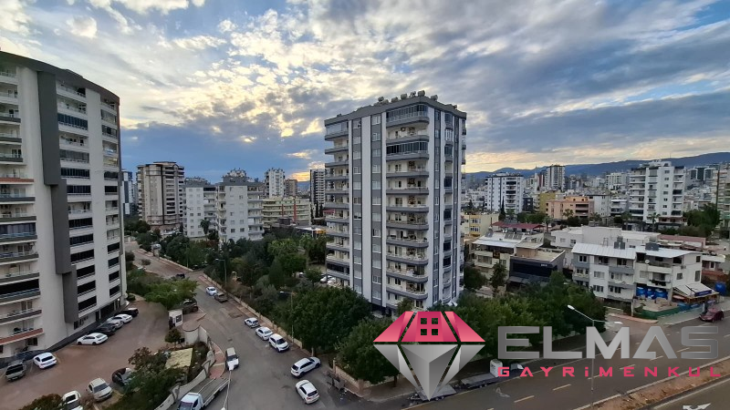 Elmas’tan Menteş’te Cepheleri Açık Ferah Geniş Metraj 3+1