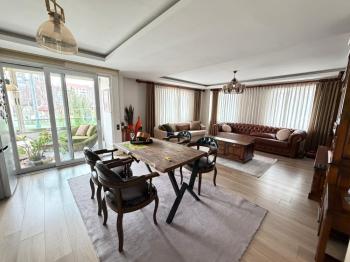 GÜVENAY - ÇORUM KAHVELEN ARKASI TURKUAZ PLUS ÇOK GENİŞ 3+1 YAPILI SATILIK DAİRE 