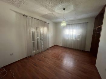 GÖNYELİ'DE İŞ YERİ OLMAYA MÜSAİT İKİZ BAHÇELİ KİRALIK EV