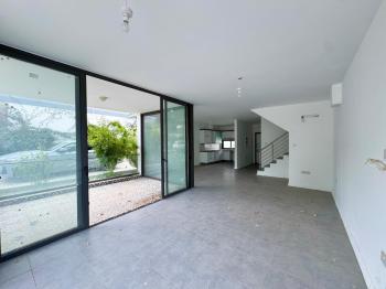 Girne Merkez de Geniş Satılık 3+1 İkiz Villa
