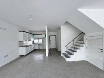 Girne Merkez de Geniş Satılık 3+1 İkiz Villa