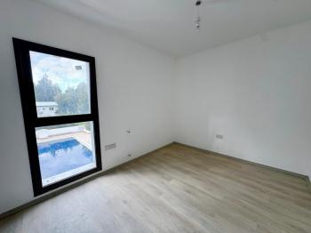 Girne Merkez de Geniş Satılık 3+1 İkiz Villa