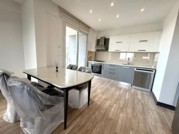 Kıbrıs Girne Merkez Kavanium Residence Full Eşyalı Deniz Manzaralı 3+1 Kiralık Daire