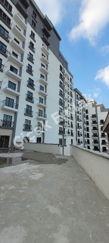 Alibeyköy Cep Otogarı Tramway Durağına Yakın Güvenlikli Site'de 1+1 Arakat Sıfır Satılık Daire