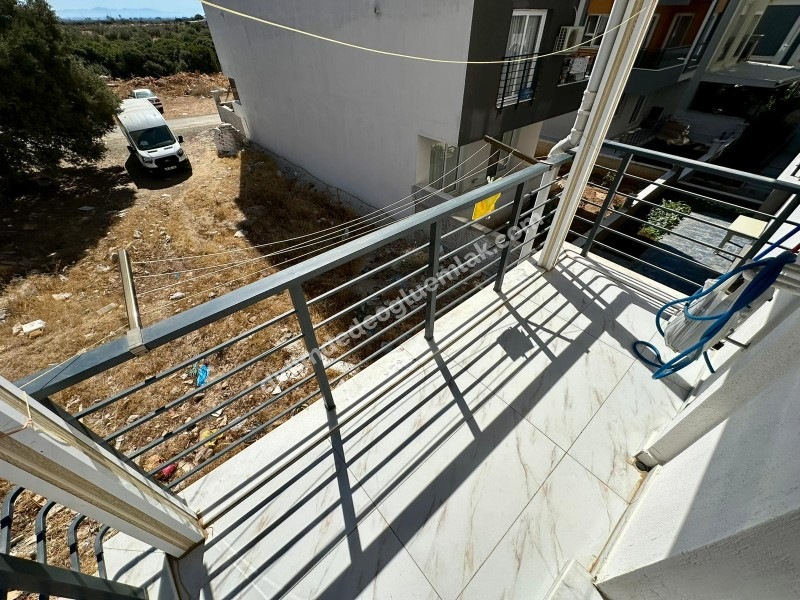 Didim Efelerde Uygun Fiyatlı Ara Kat 2+1 Daire Fırsatı