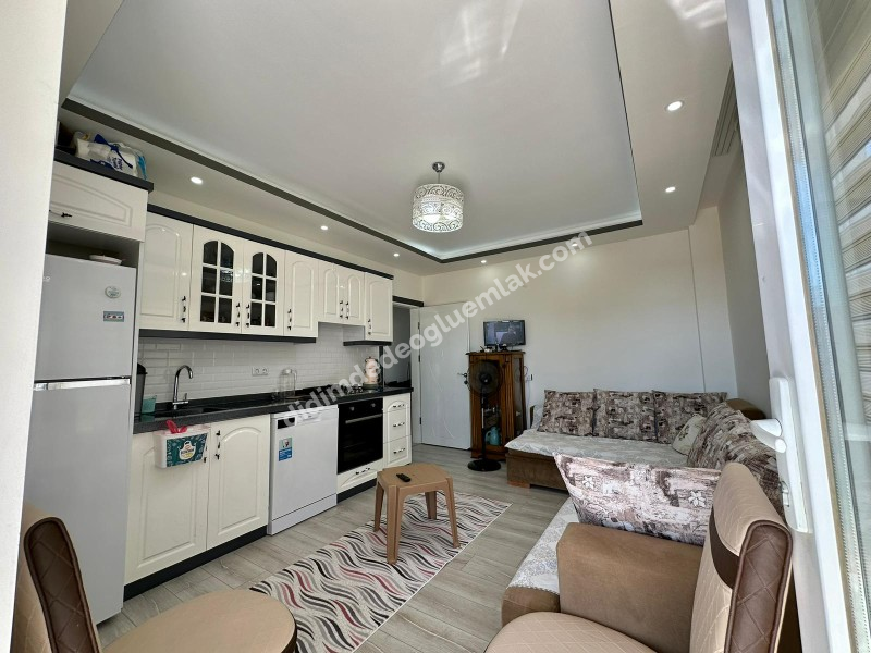 Didim Efelerde Uygun Fiyatlı Ara Kat 2+1 Daire Fırsatı