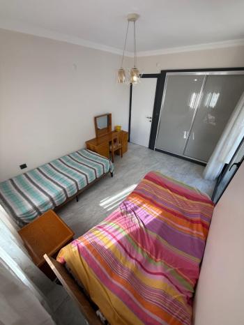 ÇAMLIK MAHALLESİNDE DENİZE SADECE 50 METRE MESAFEDE FULL EŞYALI SATILIK FIRSAT 3+1DAİRE!!!