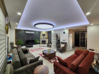 DİDİM ALTINKUM’DA TAM MÜSTAKİL-AYRI MUTFAK-OTO PARKLI 4+1 GENİŞ SATILIK VİLLA