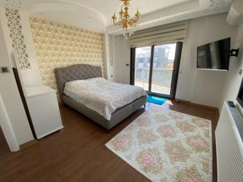 DİDİM ALTINKUM’DA TAM MÜSTAKİL-AYRI MUTFAK-OTO PARKLI 4+1 GENİŞ SATILIK VİLLA