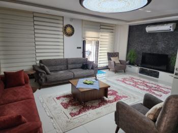 DİDİM ALTINKUM’DA TAM MÜSTAKİL-AYRI MUTFAK-OTO PARKLI 4+1 GENİŞ SATILIK VİLLA