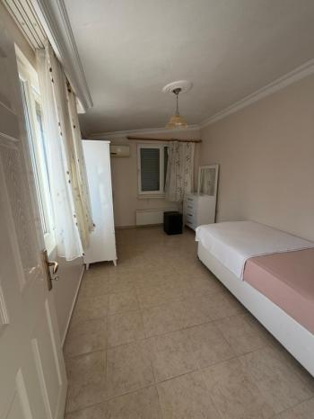 DİDİM ALTINKUM MAHALLESİNDE EŞYALI KATTA TEK DAİRE 3+1 SATILIK DUBLKEKS DAİRE