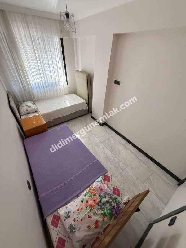 ÇAMLIK MAHALLESİNDE DENİZE SADECE 50 METRE MESAFEDE FULL EŞYALI SATILIK FIRSAT 3+1DAİRE!!!