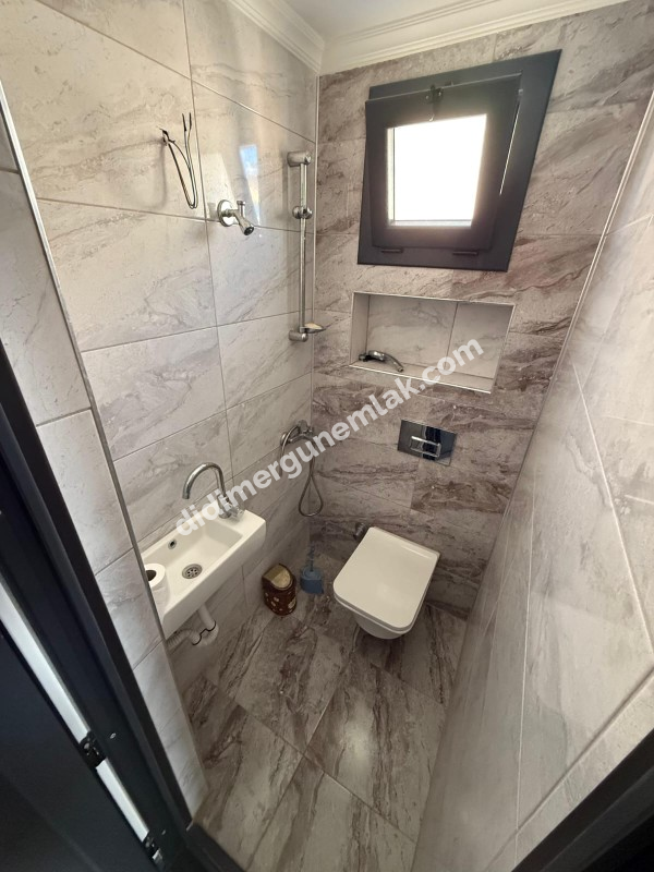 ÇAMLIK MAHALLESİNDE DENİZE SADECE 50 METRE MESAFEDE FULL EŞYALI SATILIK FIRSAT 3+1DAİRE!!!
