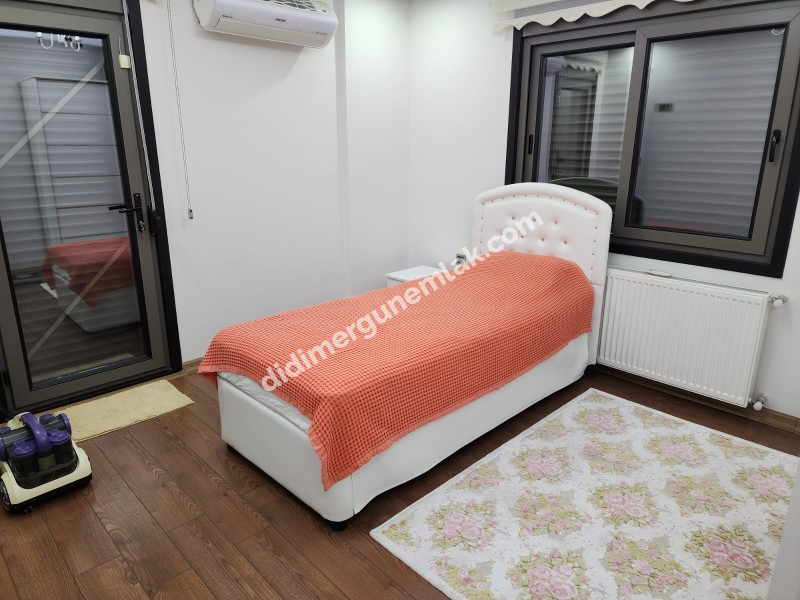 DİDİM ALTINKUM’DA TAM MÜSTAKİL-AYRI MUTFAK-OTO PARKLI 4+1 GENİŞ SATILIK VİLLA